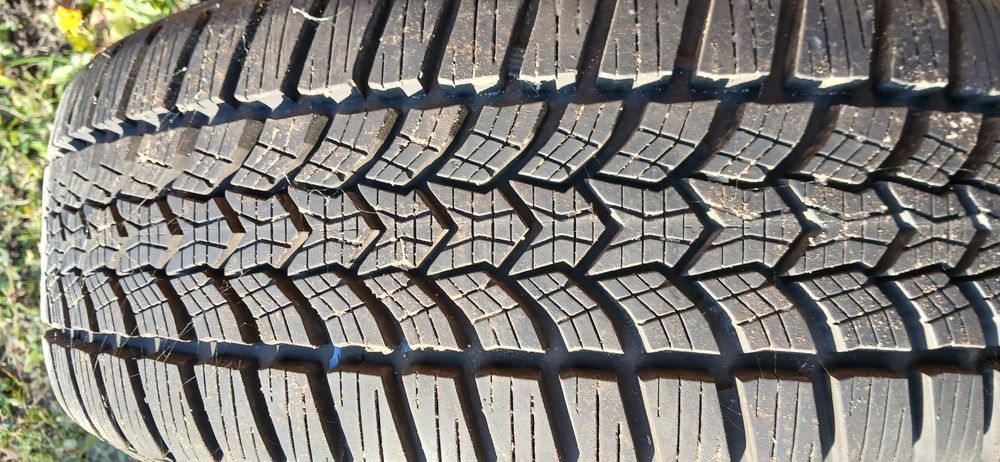 Zimowe opony Dębica 195/55 komplet + Felgi R16 5x100 subaru