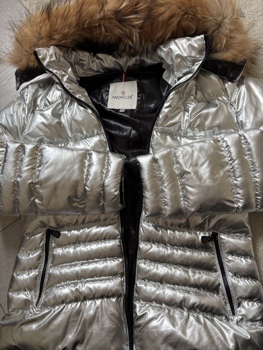 Kurtka puchowa przejsciowa Moncler