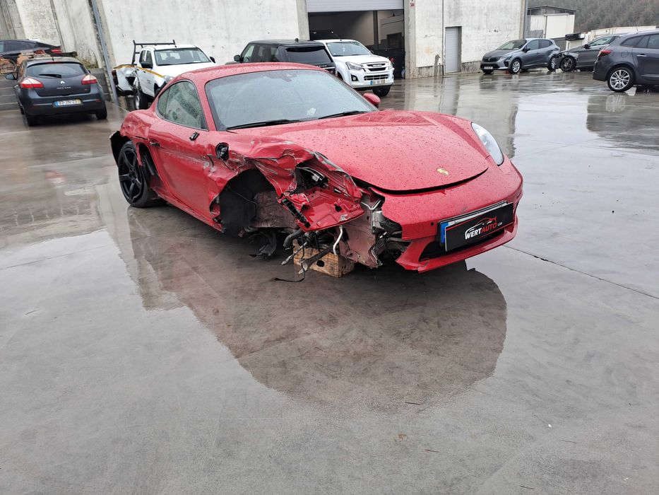 Porsche 718 Cayman 2.0,  2019