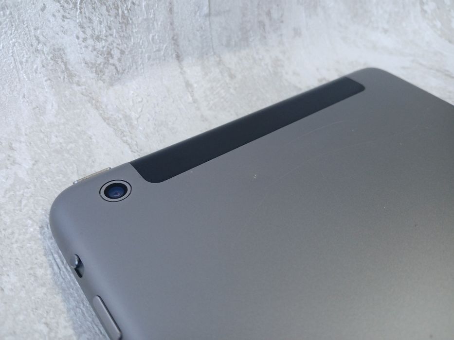 Apple iPad Mini 1 - WiFi + SIM