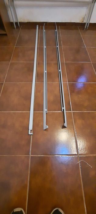 Cama em ferro com 1,80 x 1,20 m