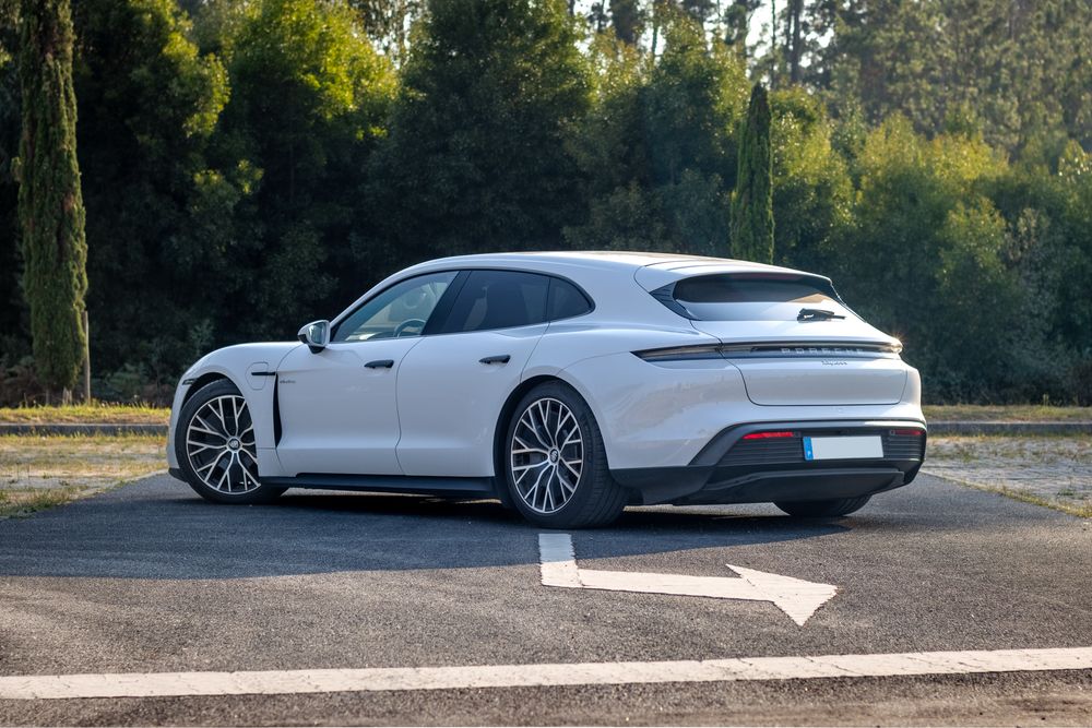 Porsche Taycan Sport Turismo Baterias Performance Plus
