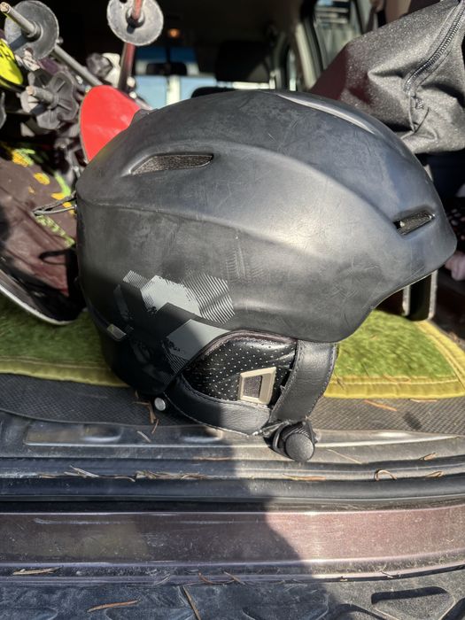 Kask narciarski Salomon