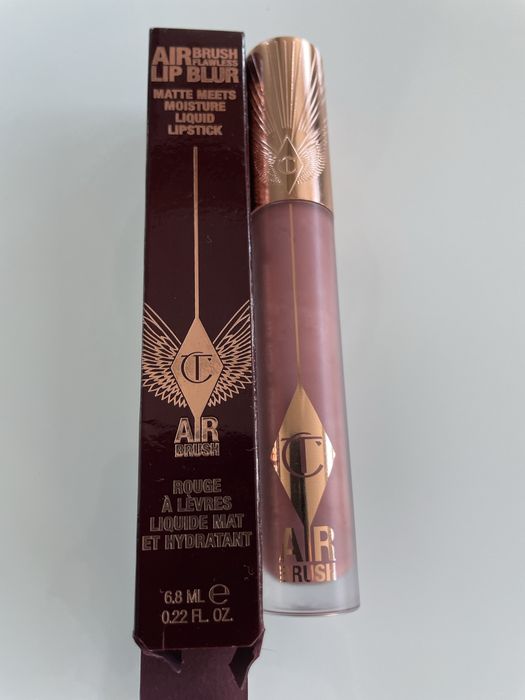 Pomadka Charlotte Tilbury Air brush Pillow Talk Medium Blur