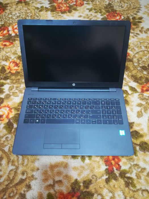 HP 250 G6 ddr4 4gb Intel i3 6006U целый экран 15.6