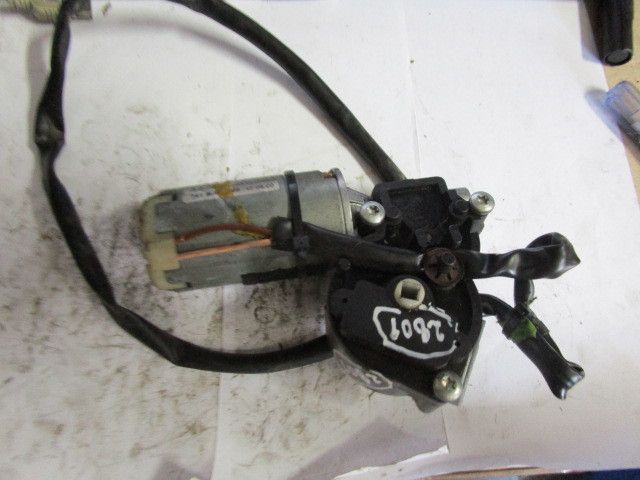 Motor regulação de bancos VOLVO V70 II (SW)