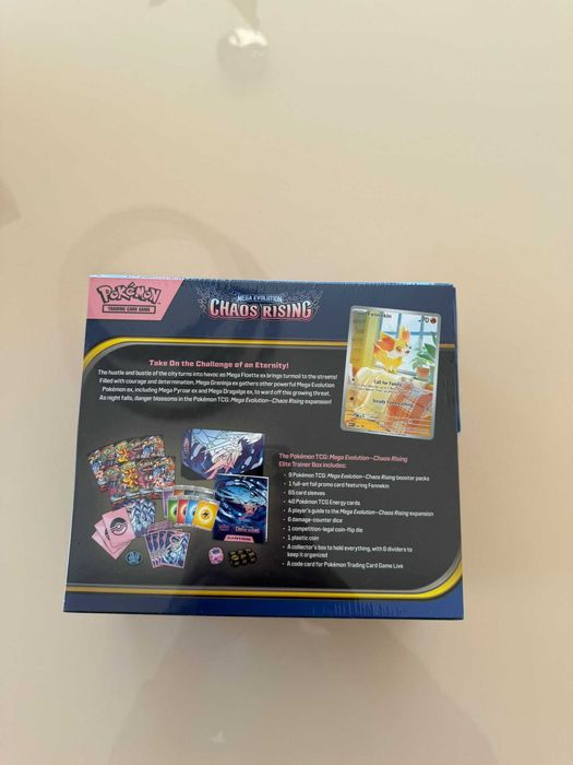 Pokémon Chaos Rising Elite Trainer Box - Versão Inglesa