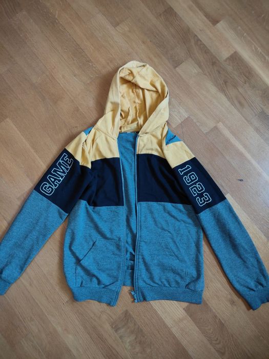 Кофта на блискавці Waikiki для хдлопчика 11-12 років