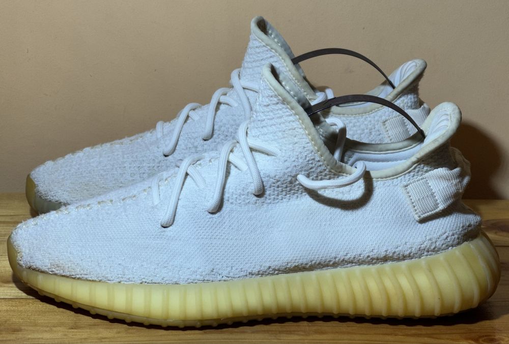 Оригінальні кросівки Adidas Yeezy Boost. Розмір 42(27 см)