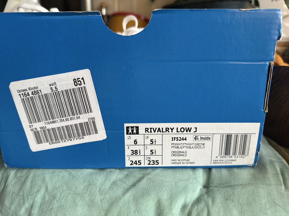 sapatilhas adidas brancas novas