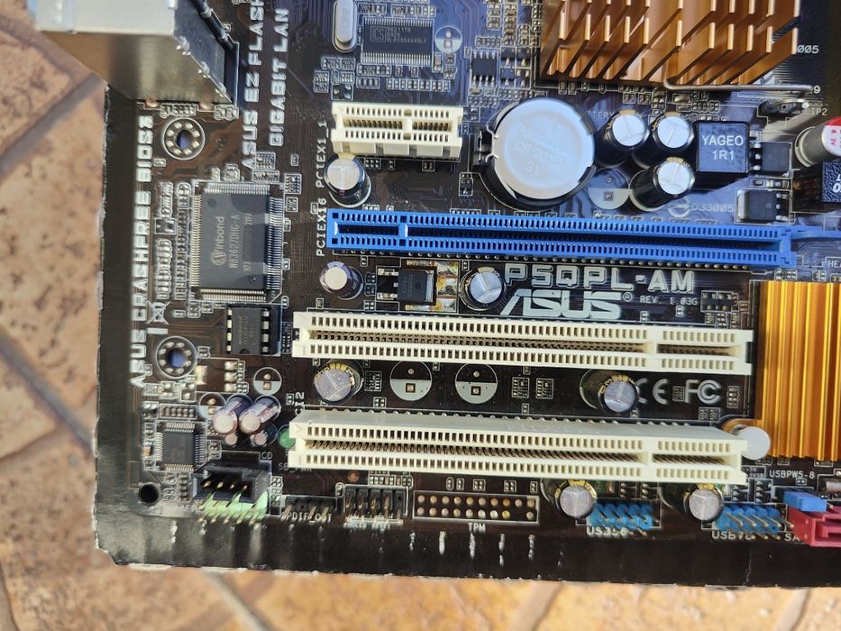 Płyta główna Asus P5QPL-AM plus Intel Pentium Dual-Core E2160