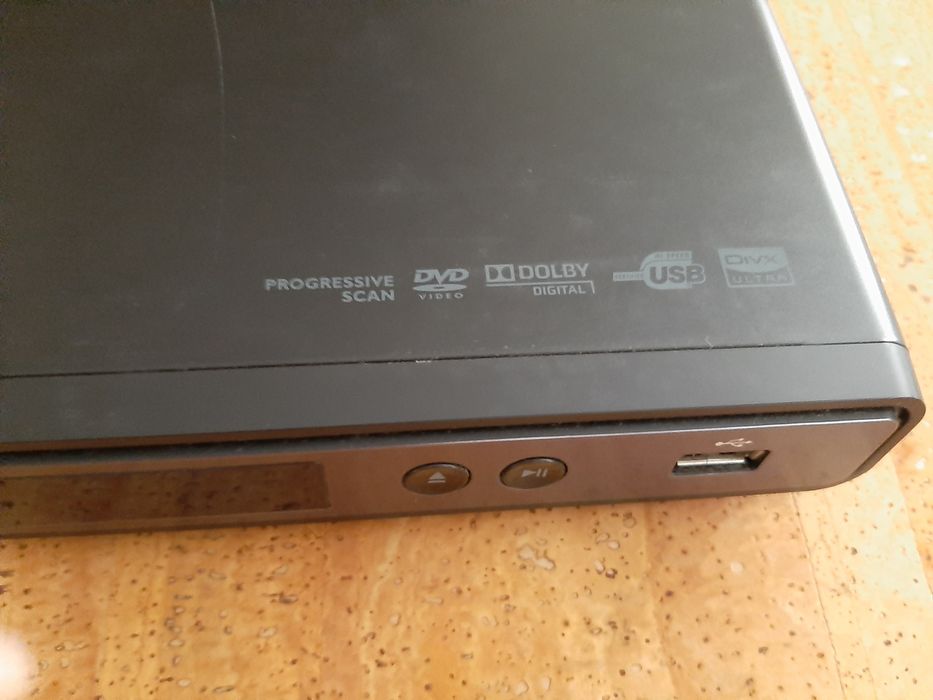 Leitor de DVD/CD Philips