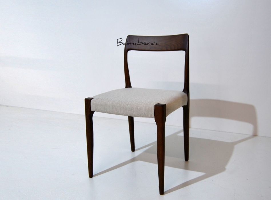 Cadeira Estilo Nórdico / Escandinavo / Retro Vintage