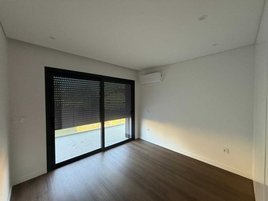 APARTAMENTO T3 NOVA CONSTRUÇÃO EM FERREIROS-BRAGA