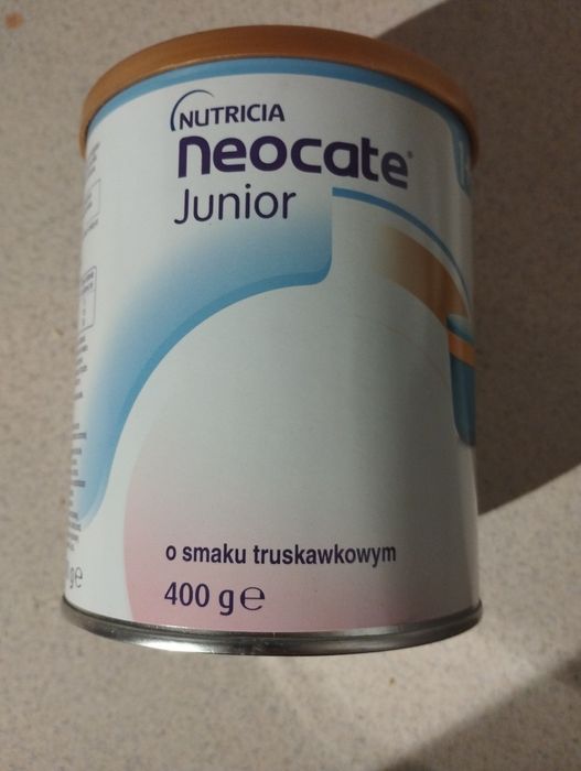 Mleko neocate junior truskawkowy 6 puszek