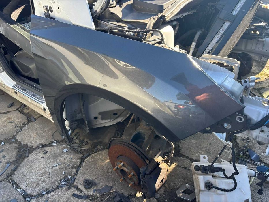 Błotnik przód przedni prawy Ford Focus MK3 LIFT BF
