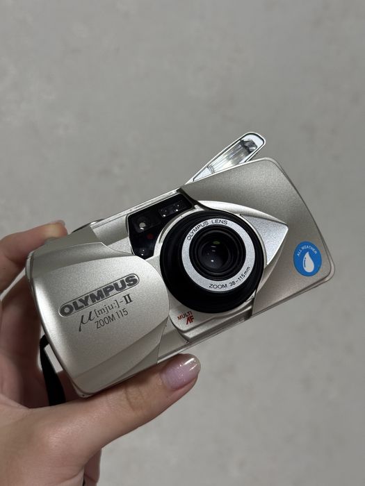 ★極上美品★OLYMPUS μ mju Ⅱ ZOOM 0122 中古】OLYMPUS オリンパス μ[mju:]-II ミューII ZOOM コンパクト