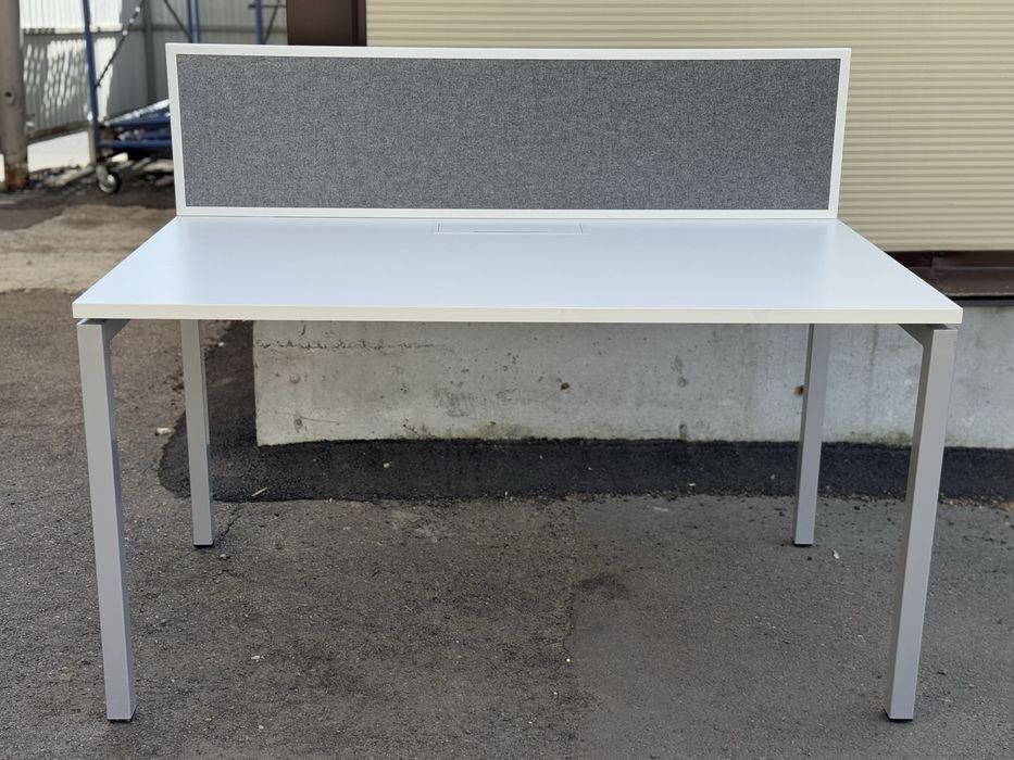 Распродажа офисных столов