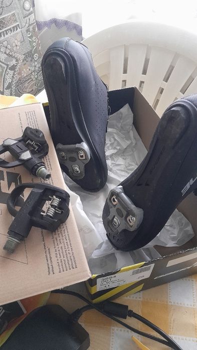 Sapatos de ciclismo  estrada