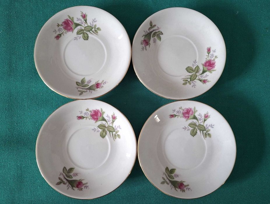 4 Pratinhos de rosas antigos para aperitivos - China