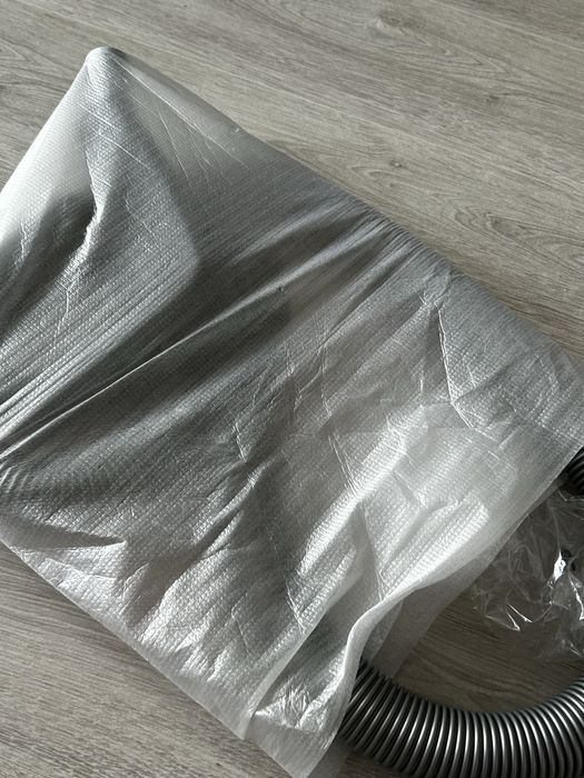 Пилосос LG новий