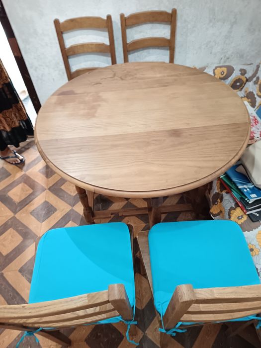 Mesa de jantar dobrável