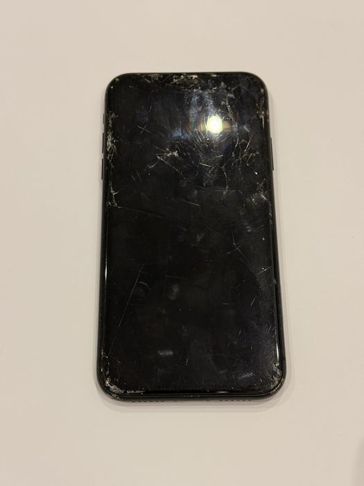 iphone xr розбитий 64 гігабайт