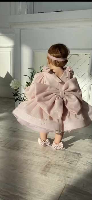 Сукня на рік  від Daniela Kids.