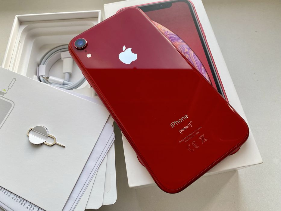 iPhone XR 64GB (RED) (идеальное состояние)