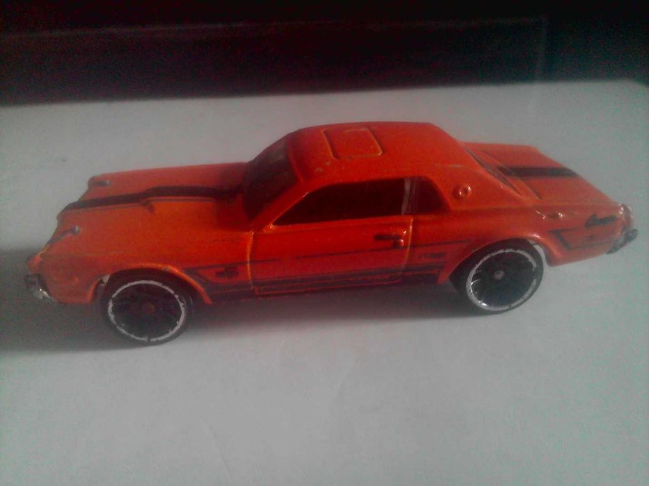 Игрушка машинка модель автомобиля 68 Mercury Cougar Hot Wheels - Main Image