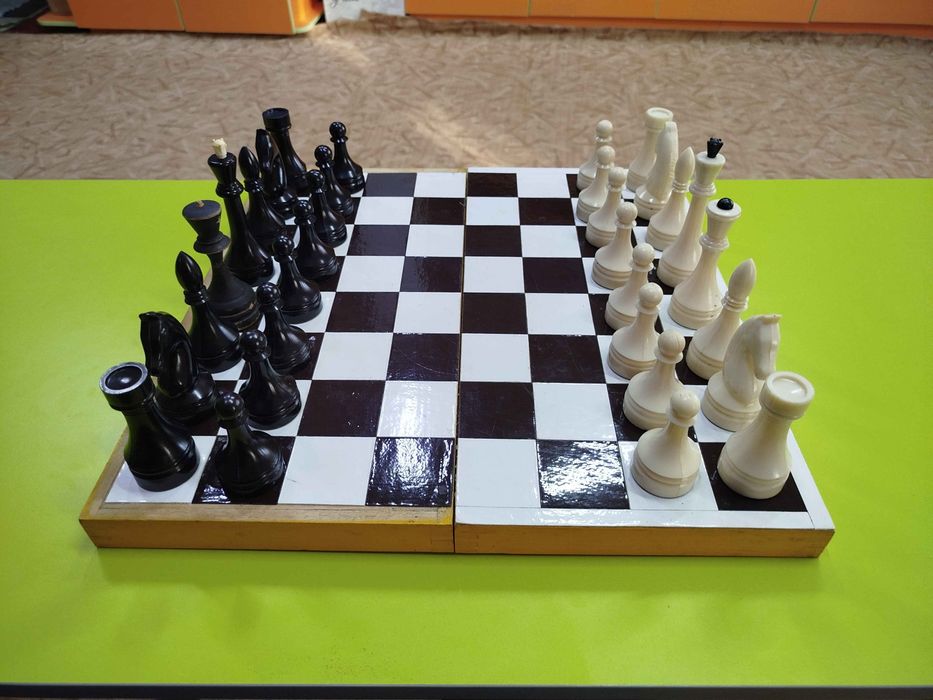 Шахматы,шахи,шахматные часы, шаховий годинник,шахматные книги