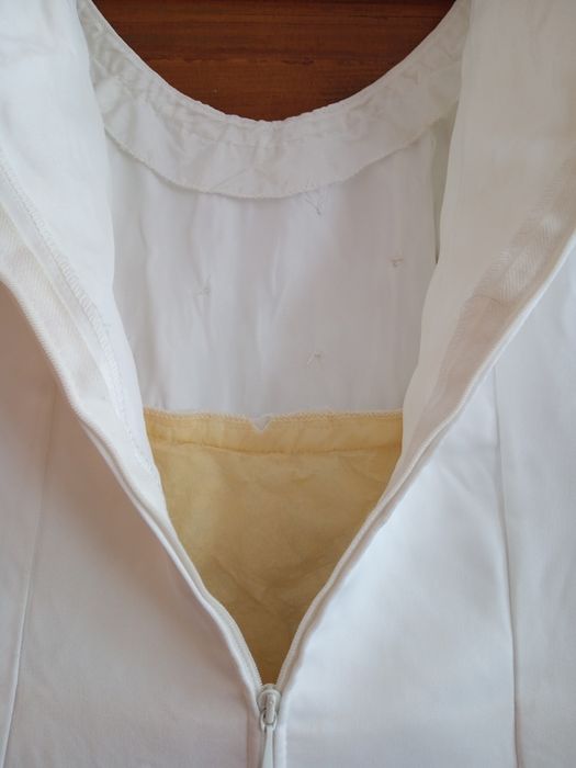 Biała suknia ślubna