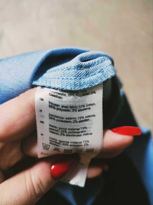 Błękitne spodnie rurki, Laura Torelli, M/38