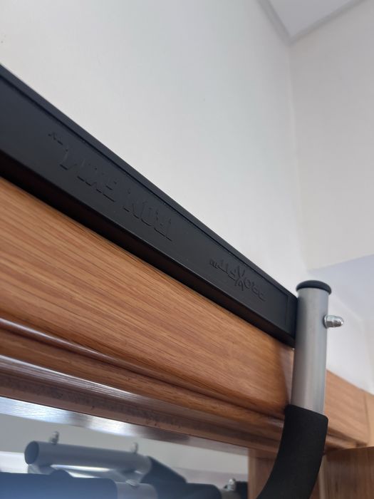 Barra fixa para porta