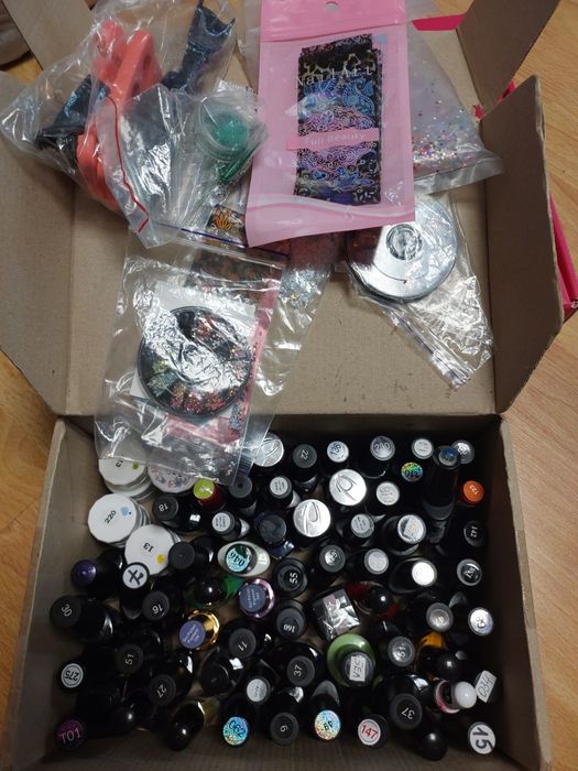 Продажа велику кількість гель лаков