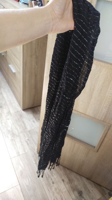 Apaszka ze srebrną nitką, przewiewna