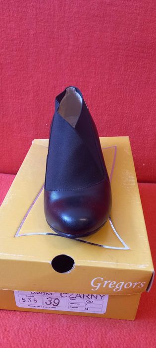 Półbuty skórzane 39