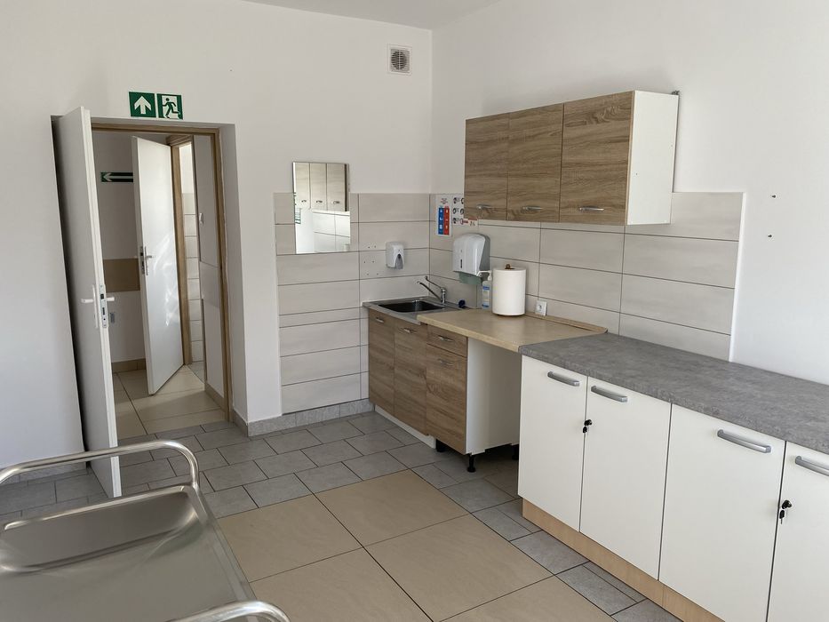 Budynek użytkowy w centrum Zwolenia