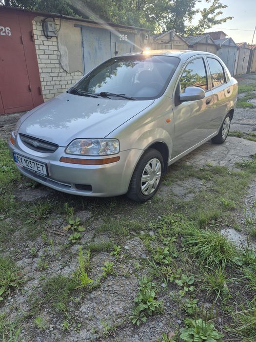 Продам Шевроле Авео 1,5