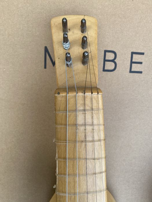 Skrzypce fabryczne 3/4. Podobnej wielkosci fidel. Stany znakomite.