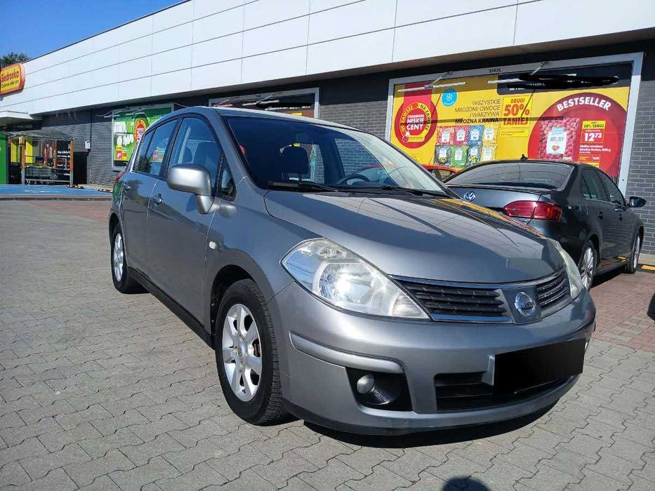 nissan tiida tekna