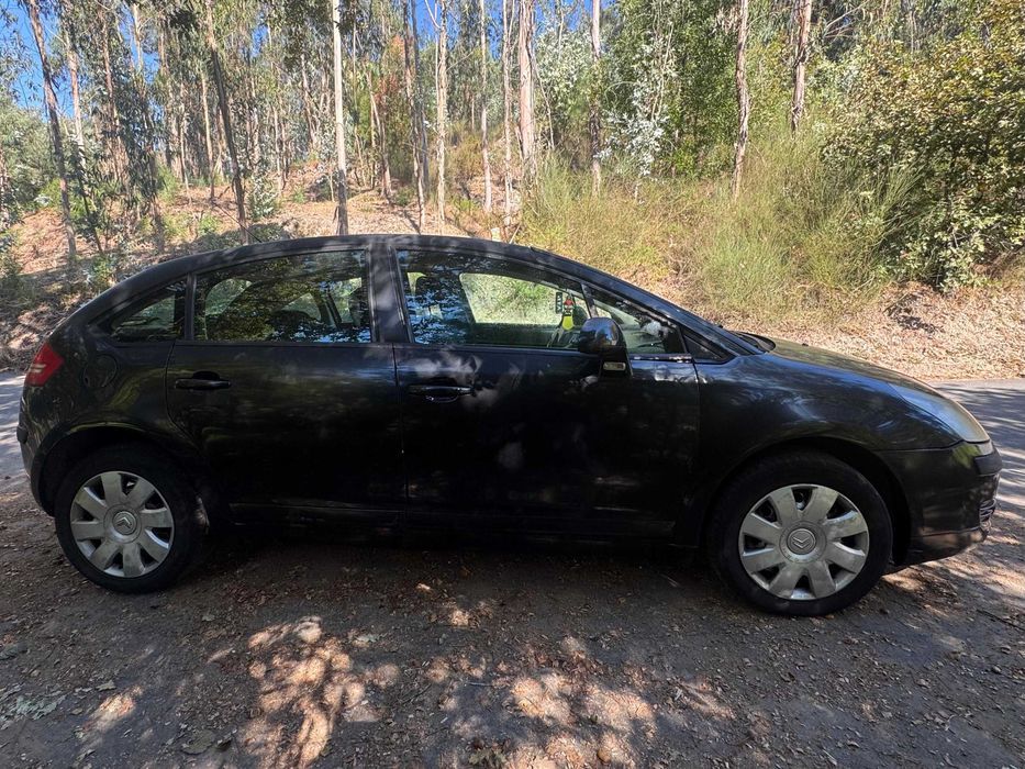 Citroën C4 2005 1250€