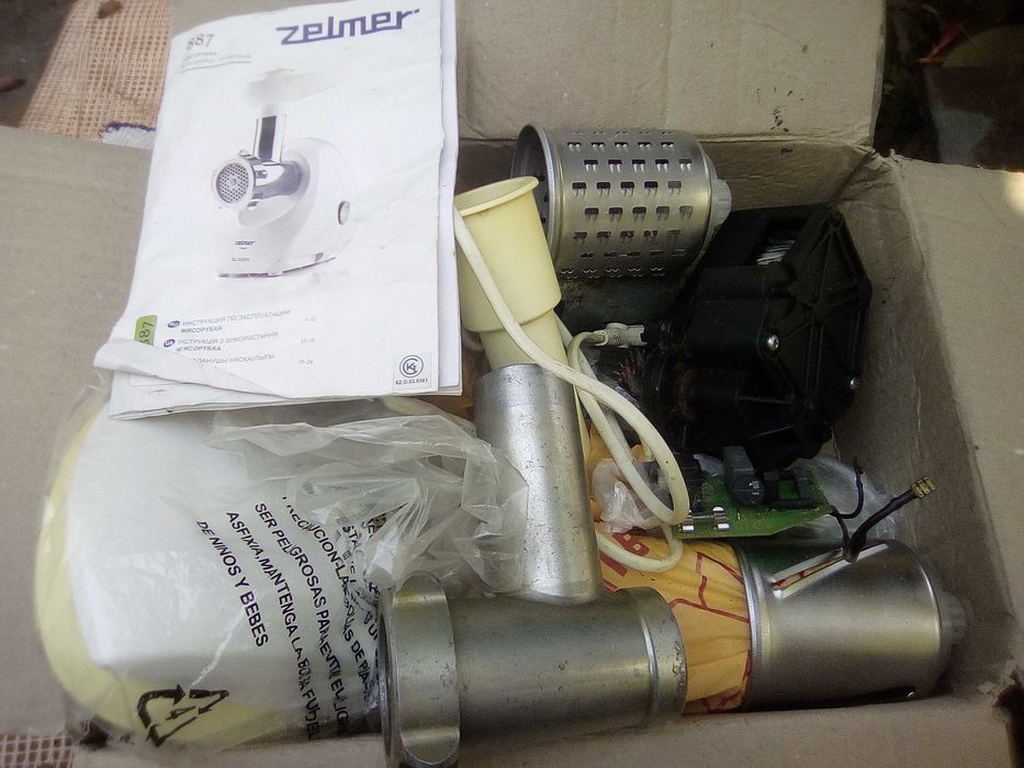 Мясорубка zelmer 887