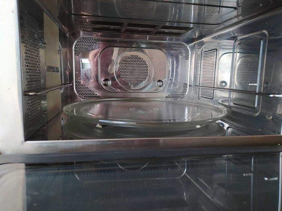 Мікрохвильова піч WHIRLPOOL JT 369/SL