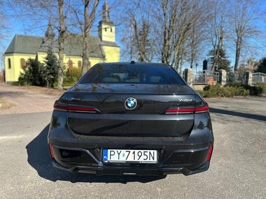 Limuzyna, auto do ślubu
