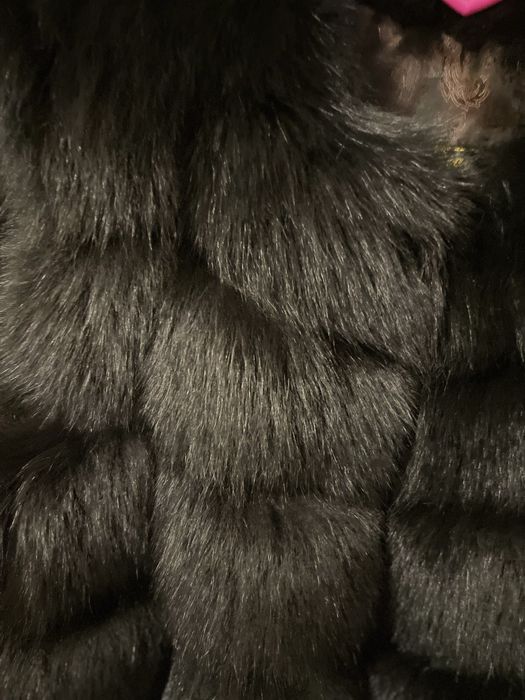 Хутряна жилетка із хутра песця