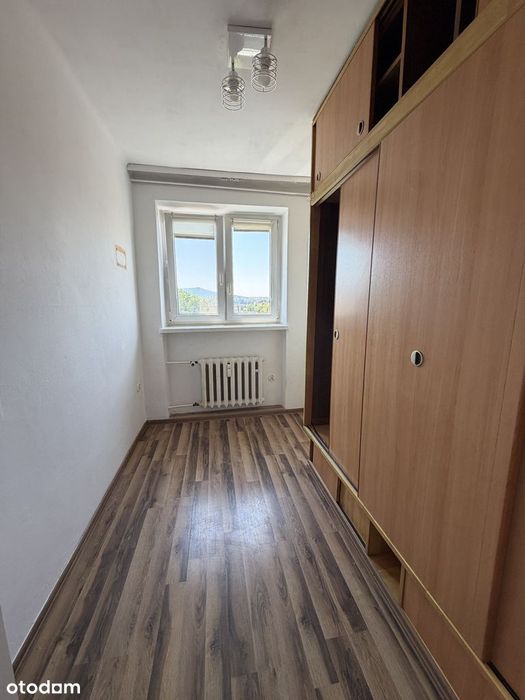 379 000 zł,3 pokoje |49 m² | Balkon | Złote Łany, ul. Majakowskiego 19