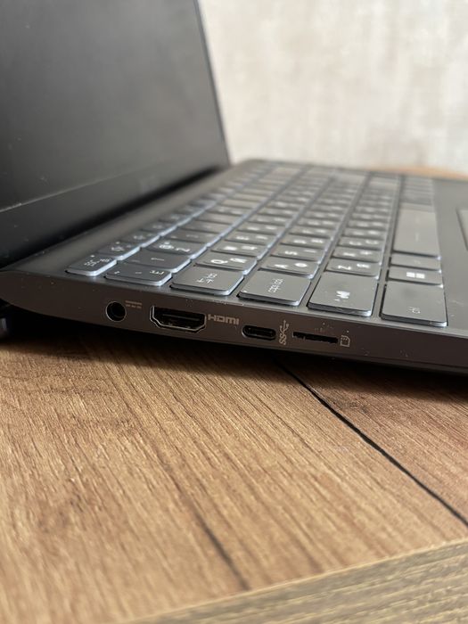 Ноутбук MSI Modern 14 Intel Core i3