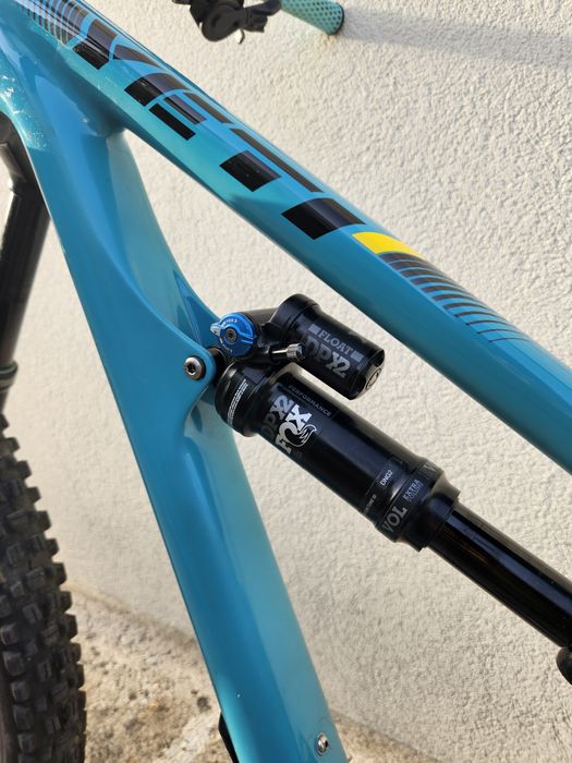 Bicicleta Enduro/Downhill YETI SB150 - TURQ Series - 29" -

Tamanho M