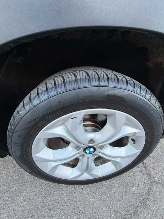 Продам BMW X5 E70 30D Торг